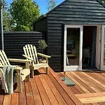펜션 With Hot Tub Near 에벨토프트